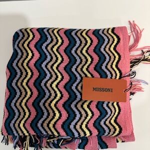 Missoni Multicolor Zigzag Knit Scarf